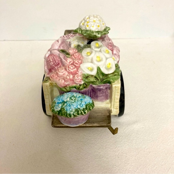 Vtg Schmid Ceramic Music Box "Waltz of the Flowers" Cat Wheelbarrow Flowers - Picture 5 of 7
